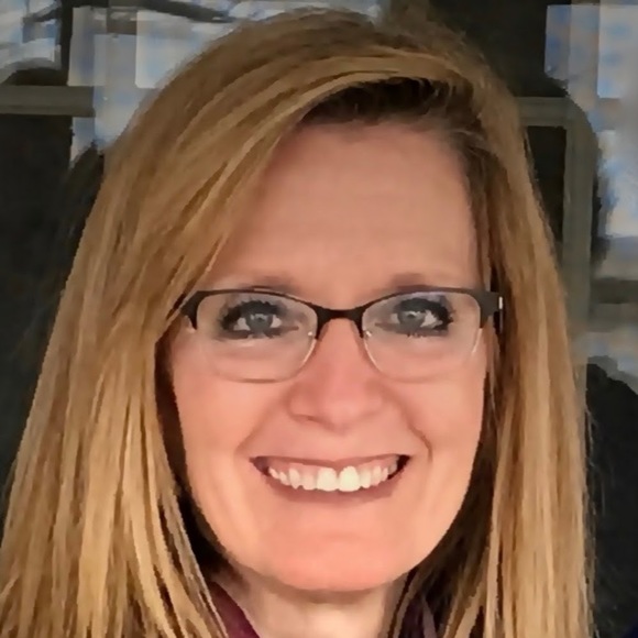 Meet your Posher, Phyllis - Picture 1 of 1